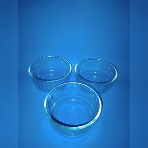 Pyrex 7200 2 Cups 470ML Blue Tint Clear Glass Mixing Bowl Set Of 3 USA No Lids